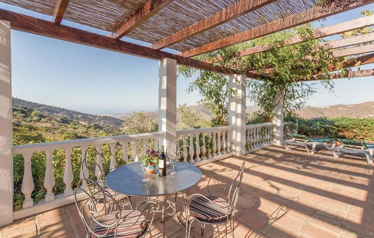 Casa Lola Villa Sayalonga Holiday home
